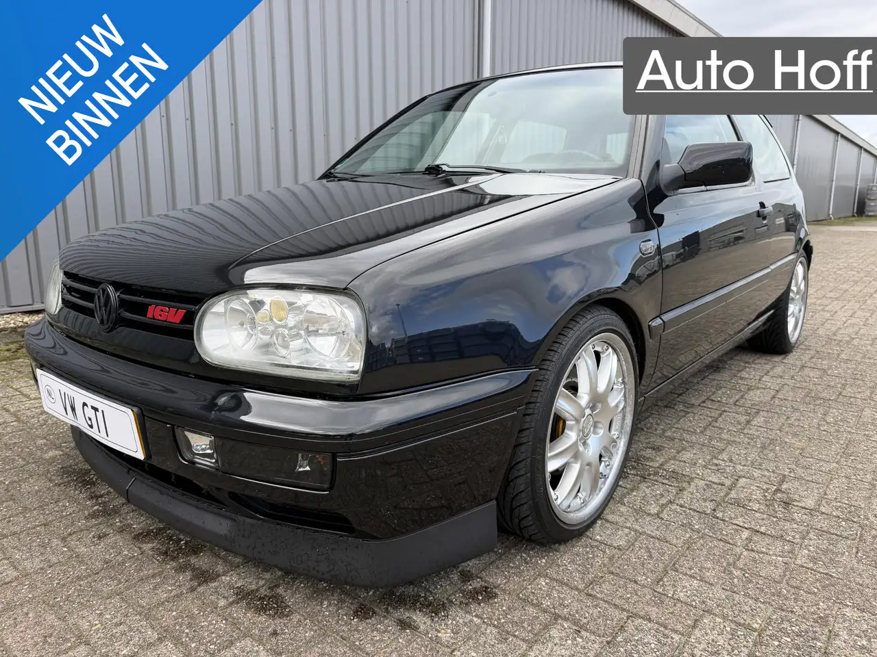 Volkswagen Golf GTI