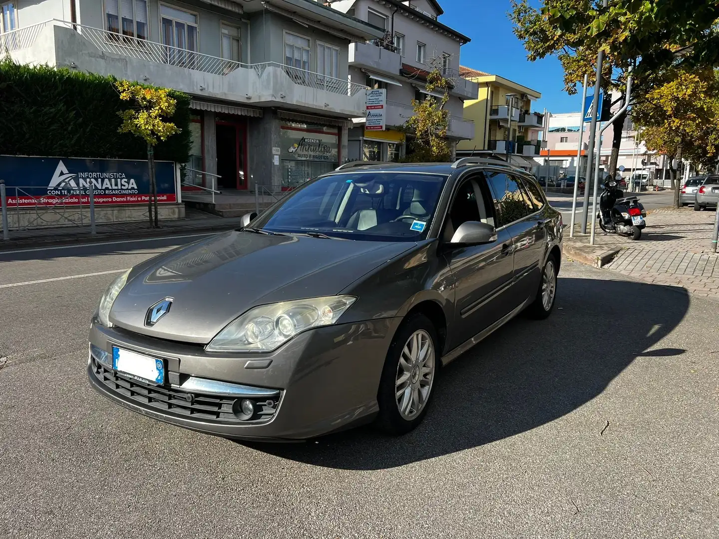 Renault Laguna Laguna IV 2007 SporTour SporTour 2.0 dci 16v Techn Grigio - 1