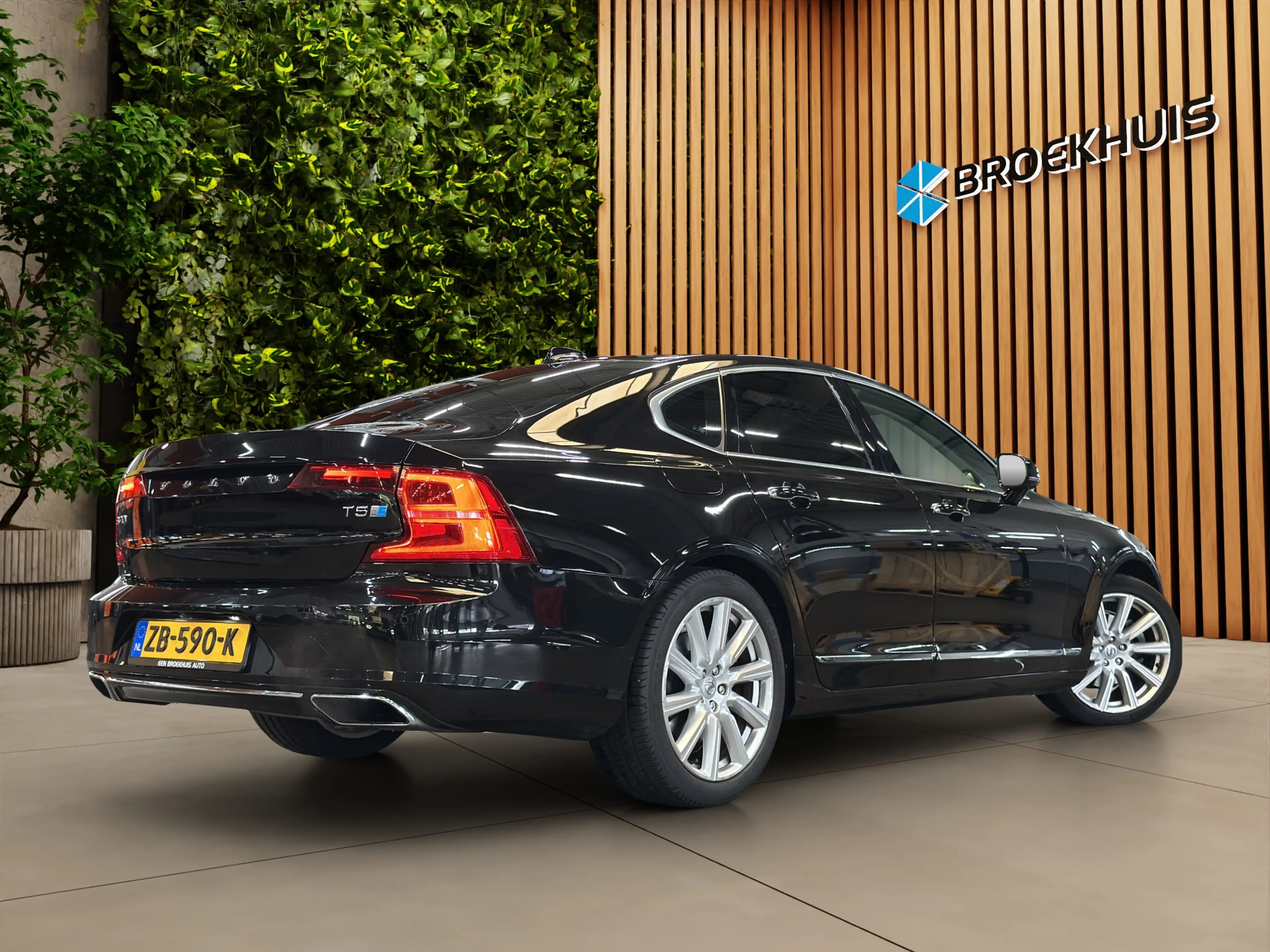 Volvo S90 2.0 T5 Inscription | Bowers&Wilkins | Panoramadak — photo 4