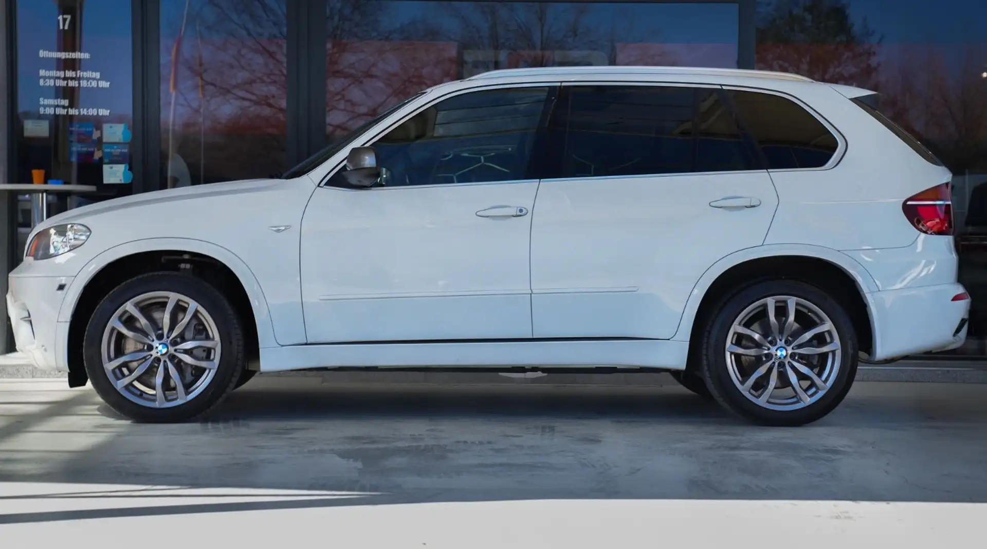 BMW X5 Baureihe X5 M50d *Pano./HUD/Navi/SHZ* Weiß - 2