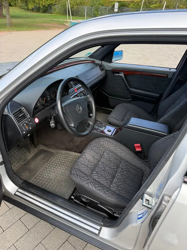 Mercedes-Benz C 280 Elegance, foto 3