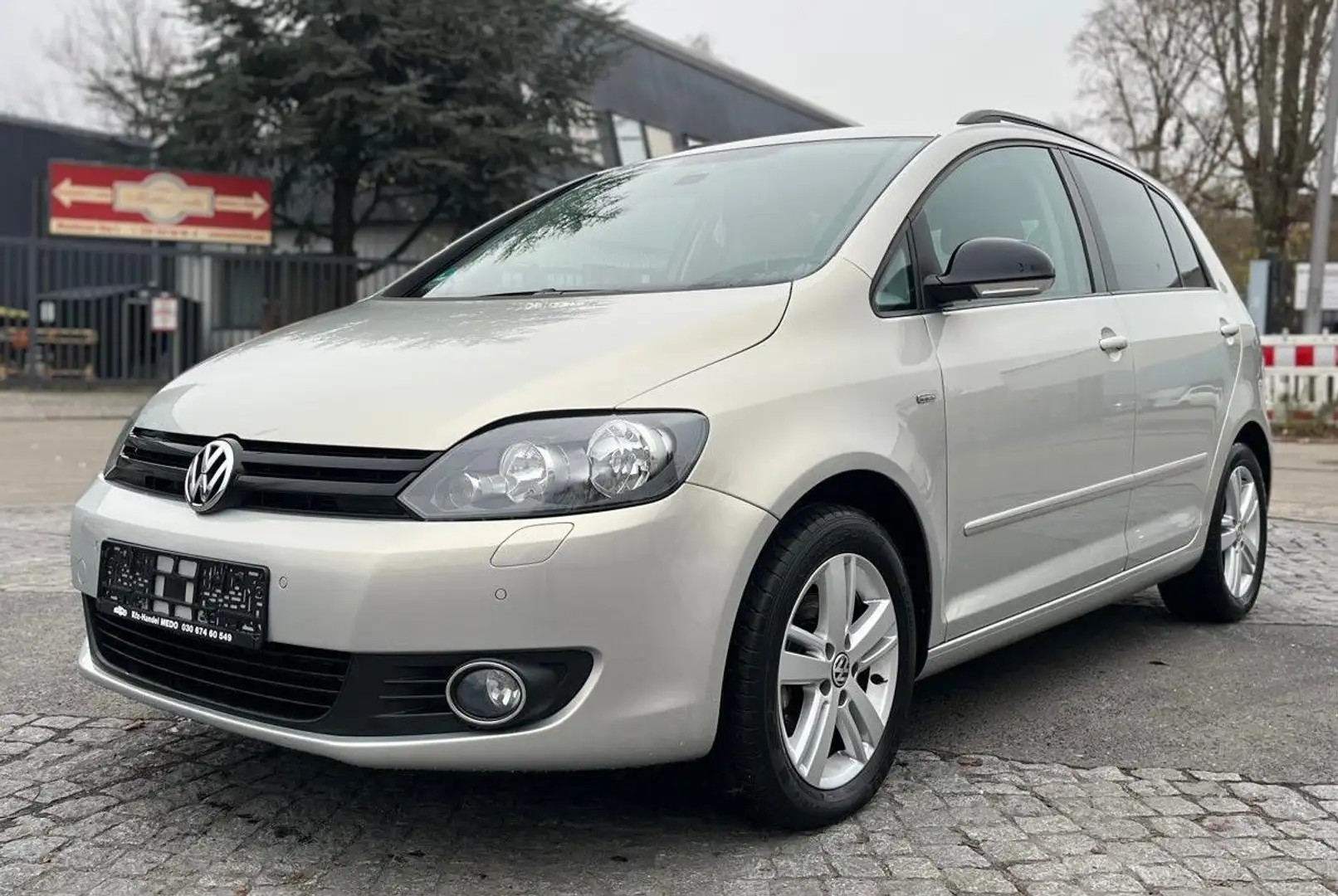 Volkswagen Golf Plus Match Silber - 1