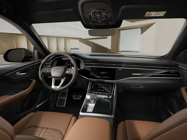 Audi RS Q8 view 8
