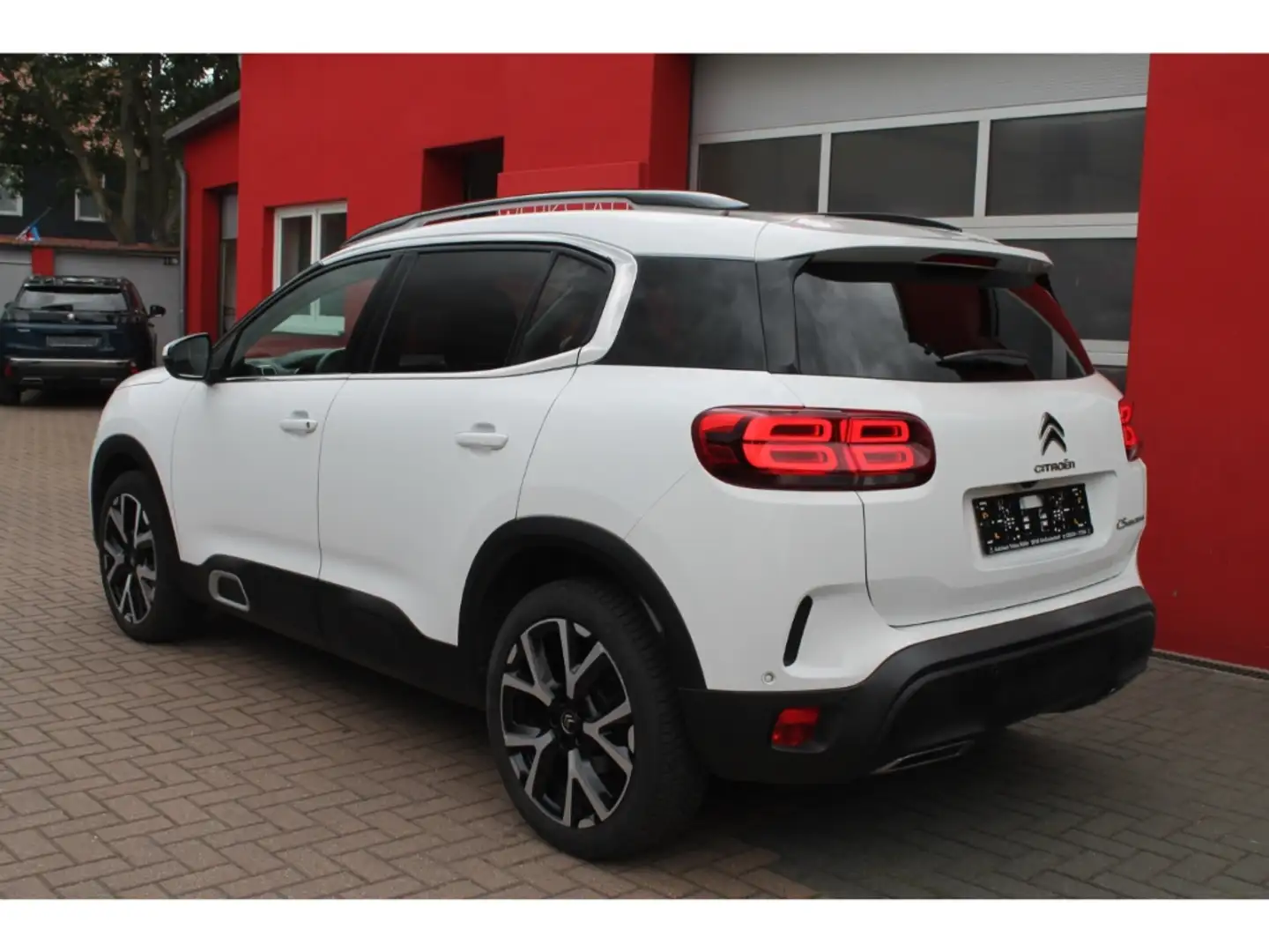 Citroen C5 Aircross ShinePack BHDi130 EAT8 Voll Dach 360 Weiß - 2