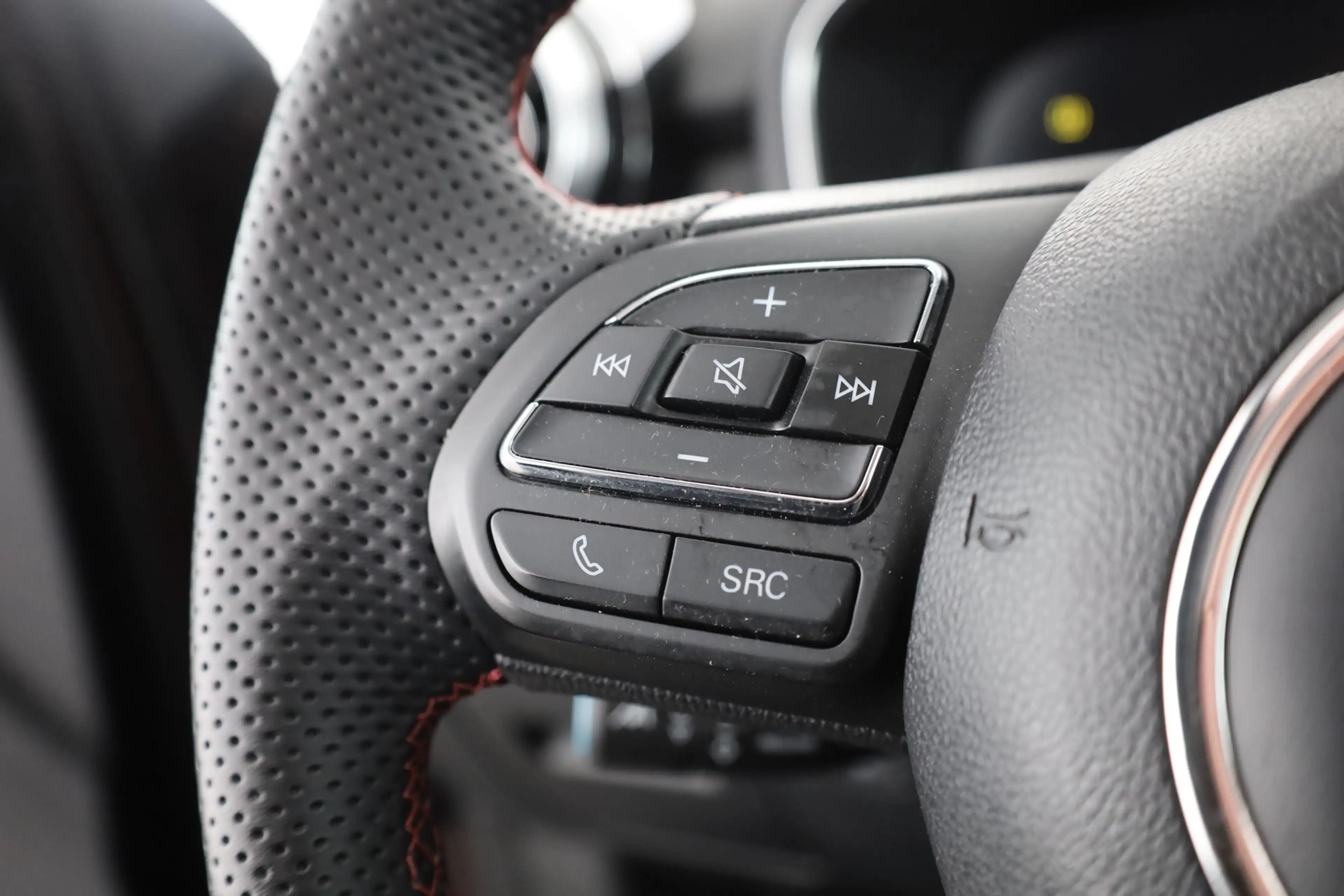MG HS 1.5 T-GDI Luxury Aut. Navi Panorama Leder ACC — photo 15
