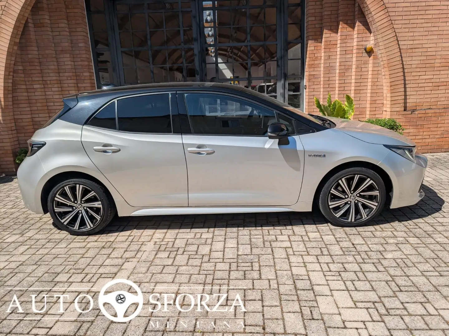 Toyota Corolla 2.0 Hybrid Style Tagliandata Nazionale Argento - 2