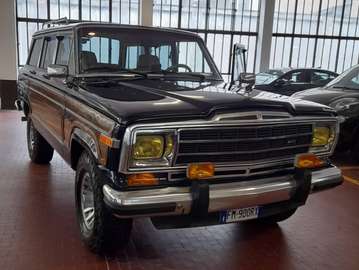 Grand Wagoneer