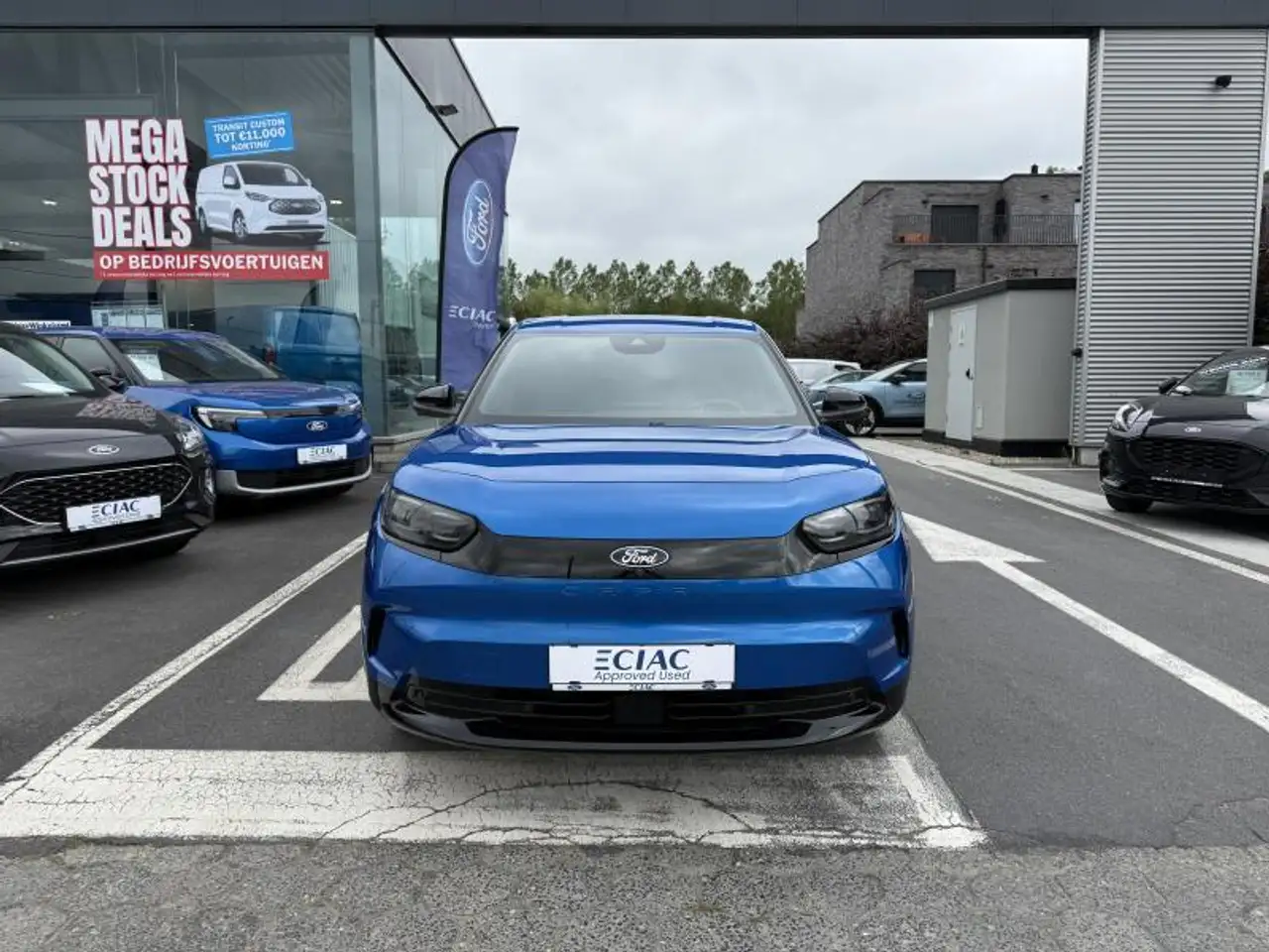 Ford Capri 77kWh Extended Range RWD/ Warmtepomp & Driverspack, миниатюра 2