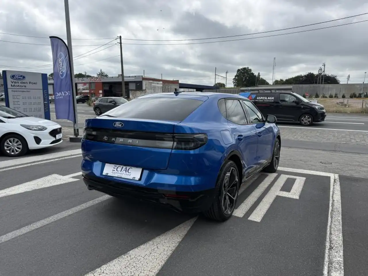 Ford Capri 77kWh Extended Range RWD/ Warmtepomp & Driverspack, миниатюра 5