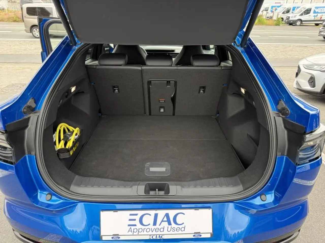Ford Capri 77kWh Extended Range RWD/ Warmtepomp & Driverspack, миниатюра 19