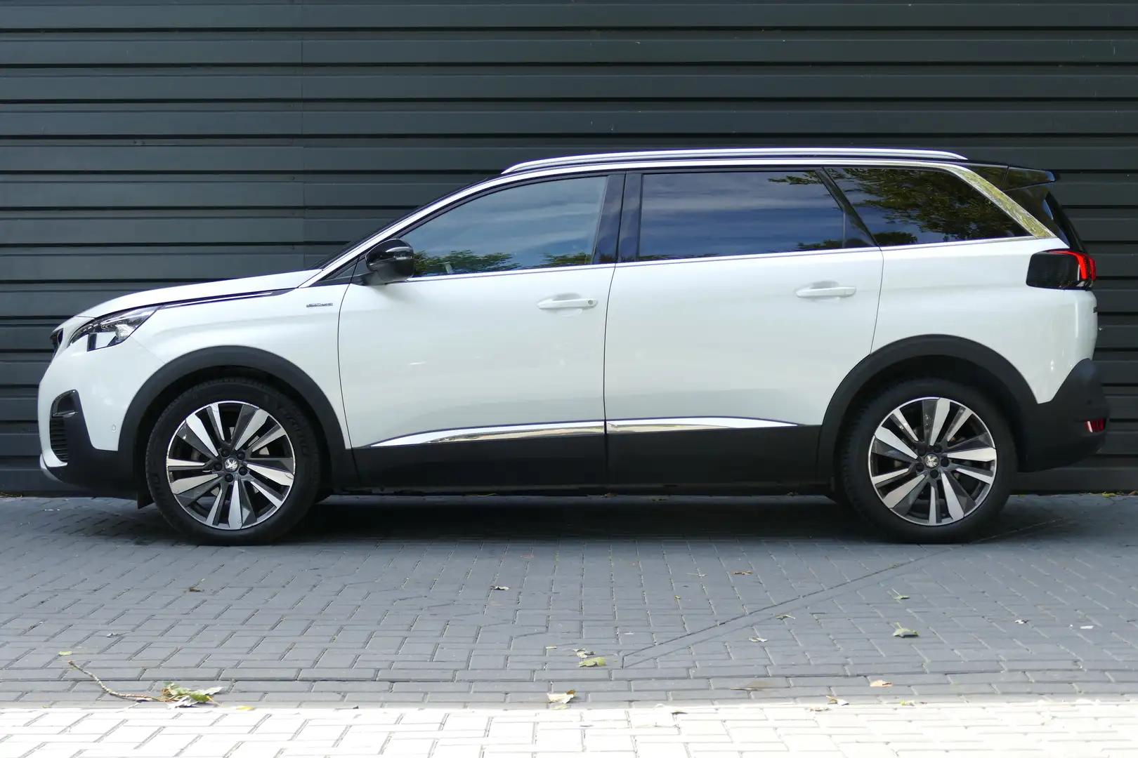 Peugeot 5008 1.6 PURETECH 180PK GT-LINE AUTOMAAT / NAVI / LEDER Blanc - 2