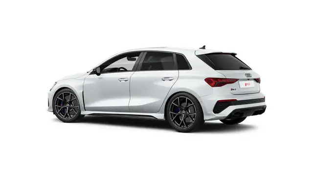 Audi RS3 view 5