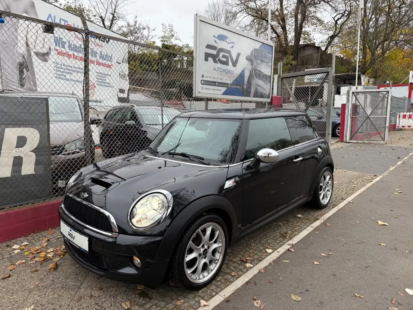 MINI Cooper S Mini Cooper S*Bi-Xenon*AUTOMATIK*Leder Noir - 1