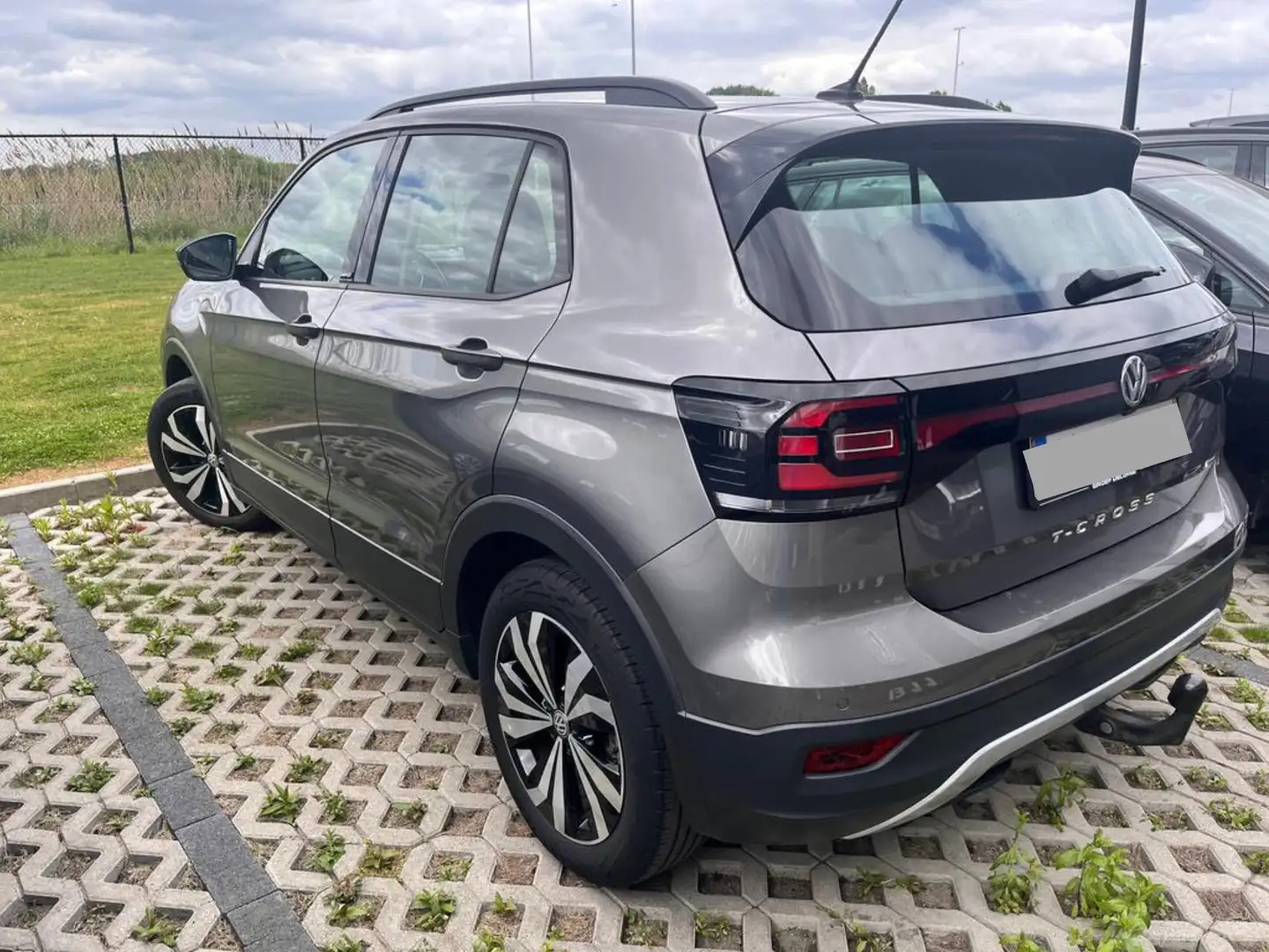 Volkswagen T-Cross T-Cross 1.5 TSI ACT OPF DSG UNITED Grijs - 1
