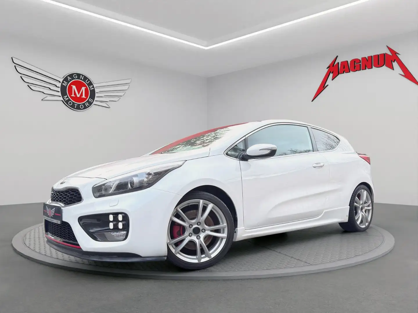 Kia ProCeed / pro_cee'd PRO CEE'D 1.6 T-GDi GT*Leder*Panorama*R-Cam* Weiß - 2