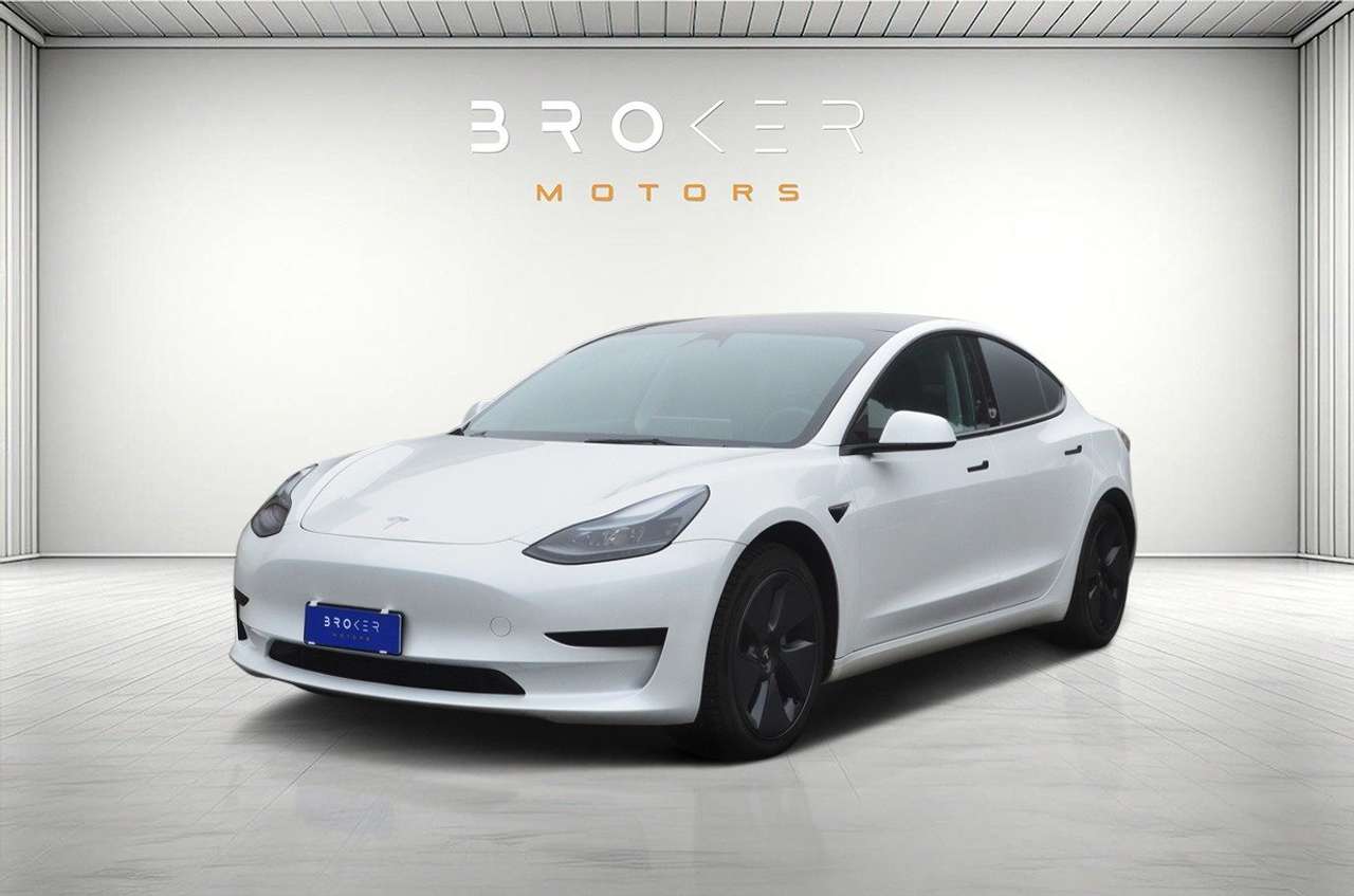 Tesla Model 3 Standard rwd Plus 1 prop.