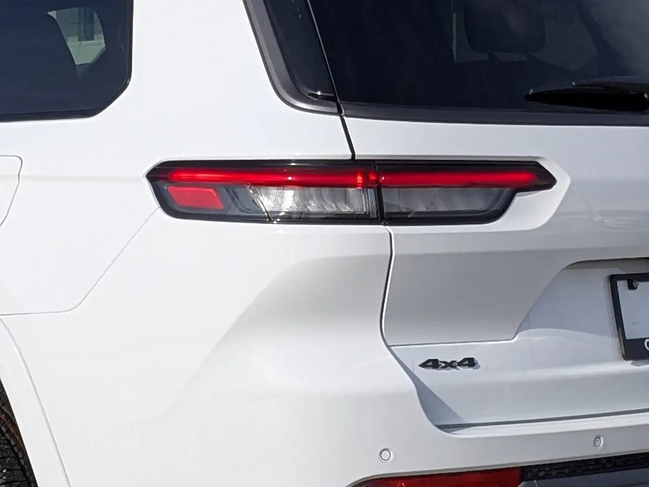 Jeep Grand Cherokee снимка Jeep Grand Cherokee
