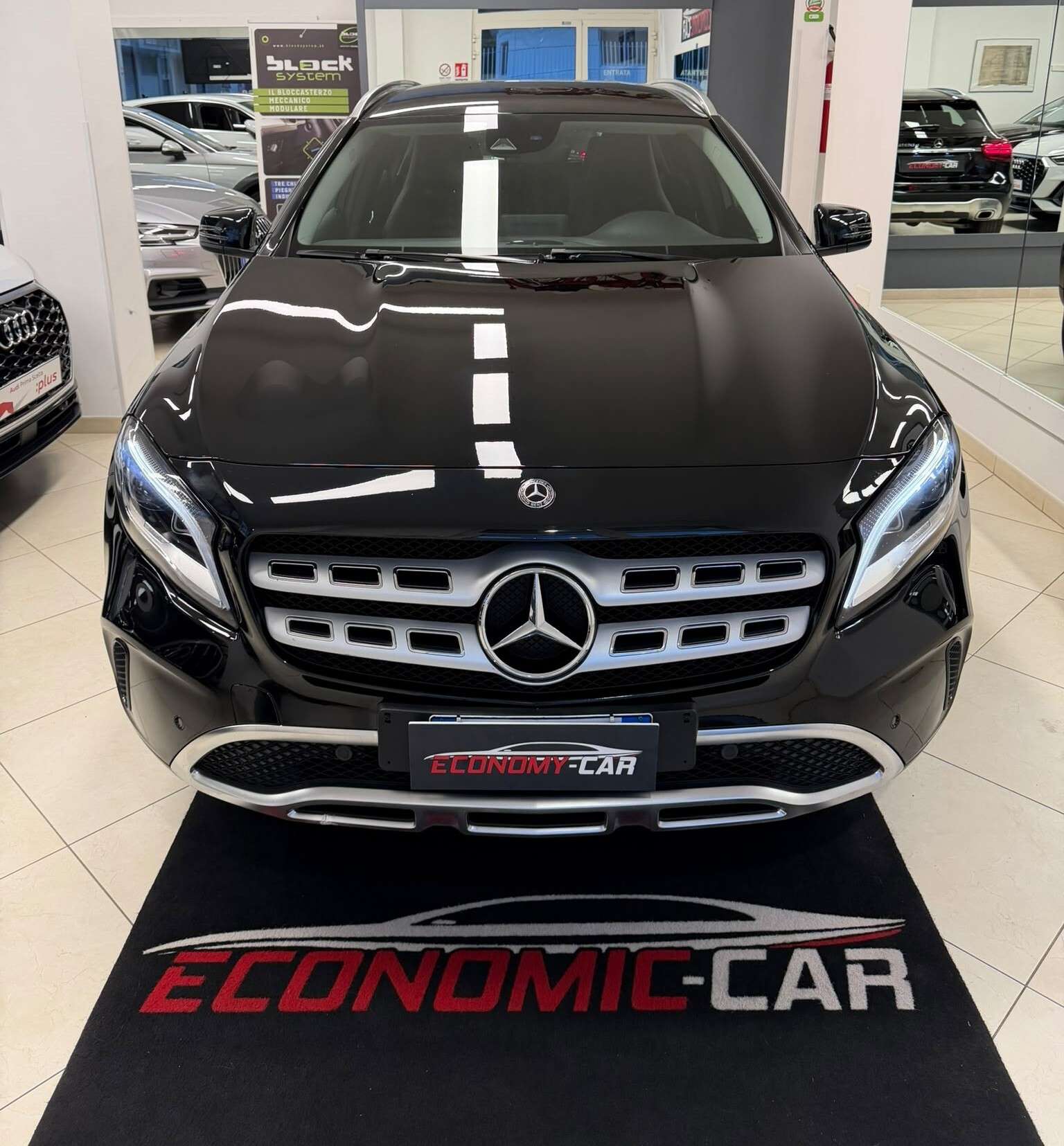 Mercedes-Benz GLA 200