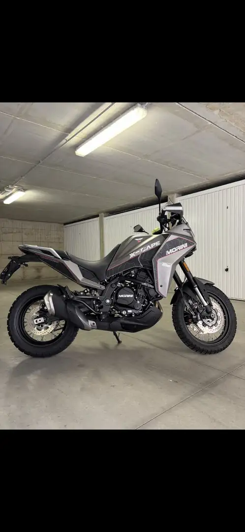 Moto Morini X-Cape Cerchi A Raggi - 1