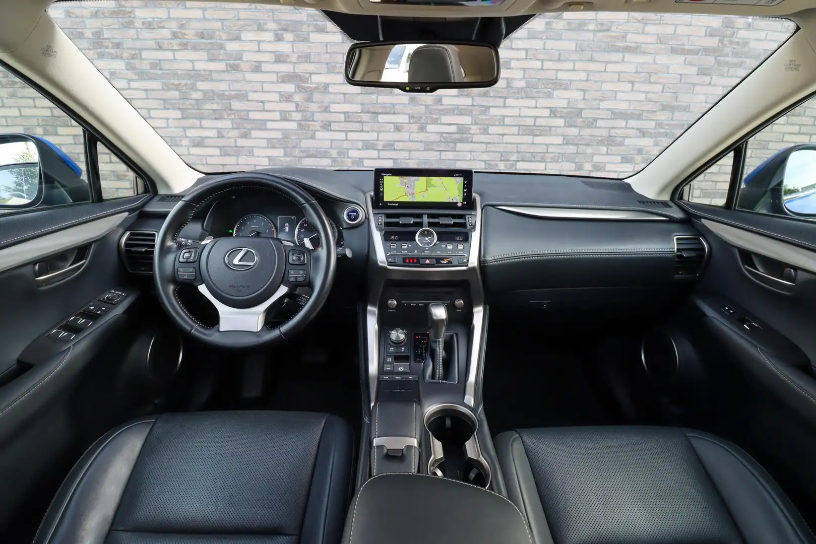 Lexus NX 300h Luxury Line | Schuifdak | Adaptieve cruise | Leer Bleu - 2