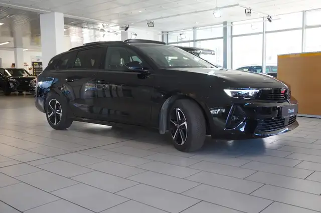 Opel Astra view 8