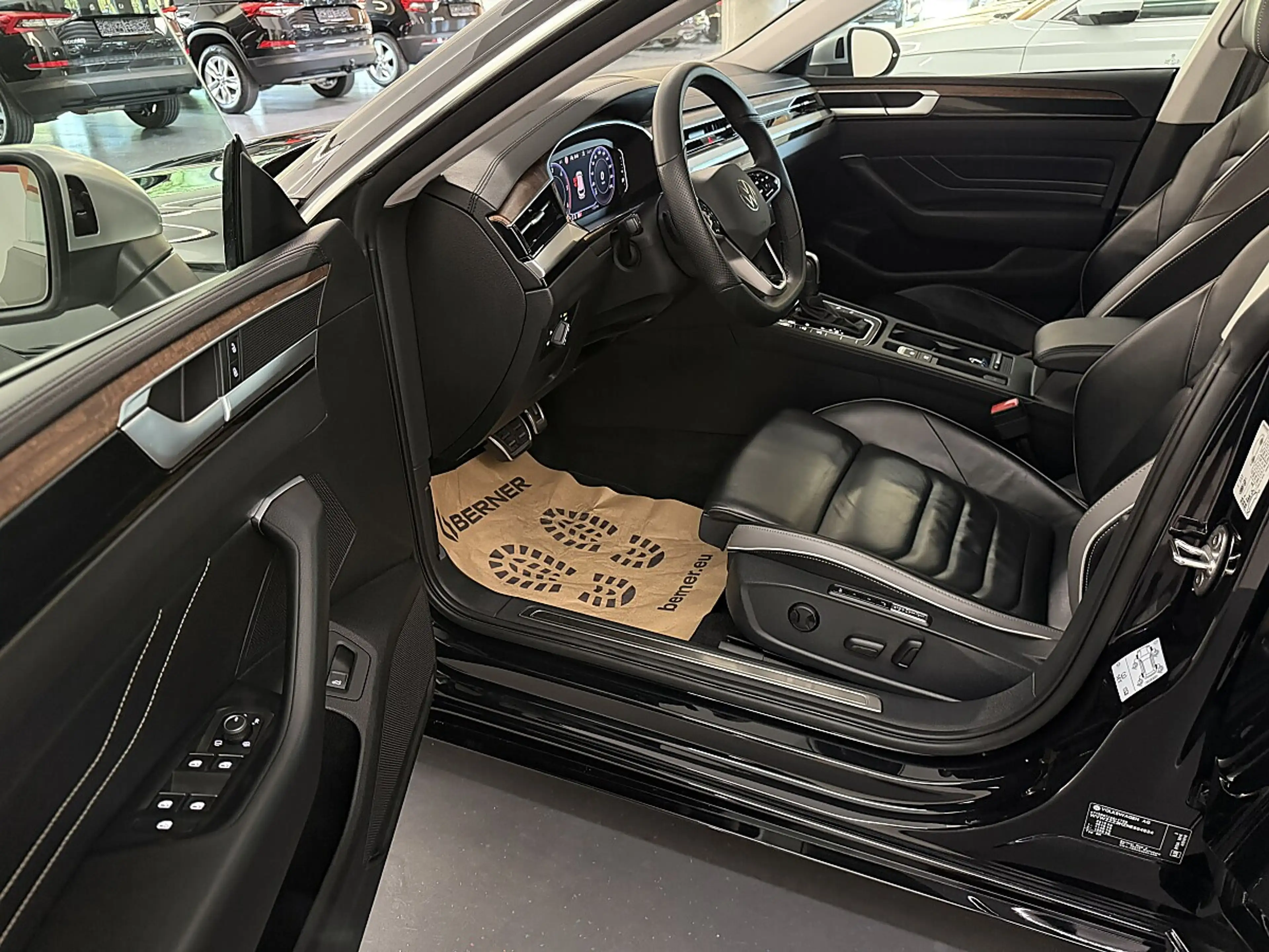 Volkswagen Arteon SB Elegance 2,0TDI DSG 4Motion *Standheizung*Ma... — photo 11