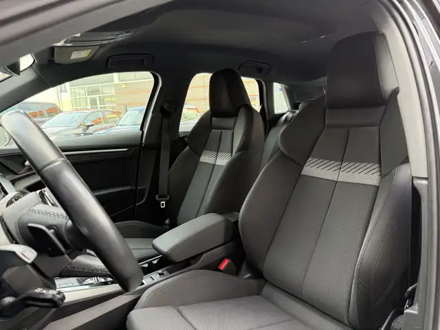 Audi A3 view 5