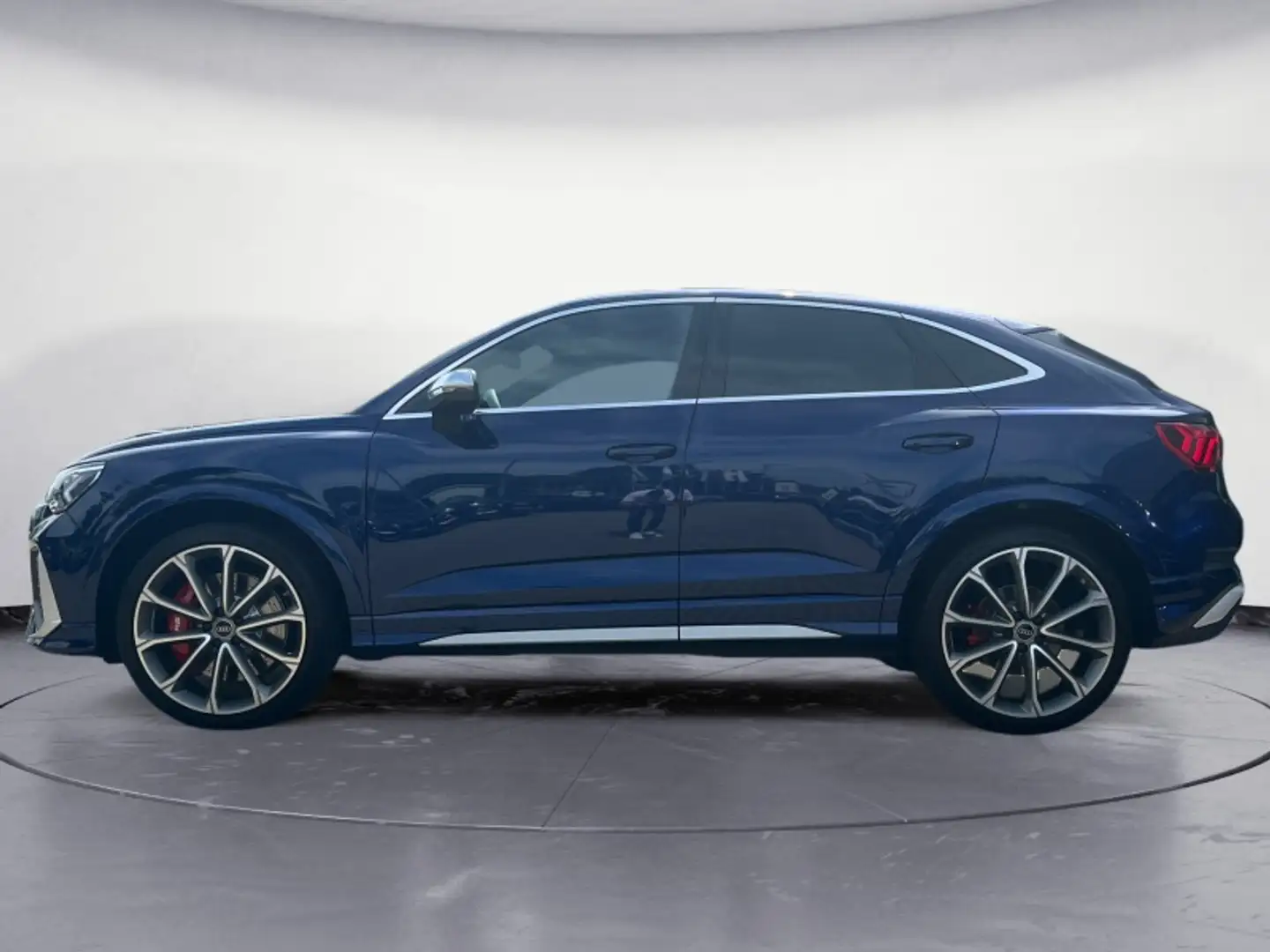 Audi RS Q3 *exclusive* PanoD 21Z Matrix 360Kamera SONOS Blau - 2