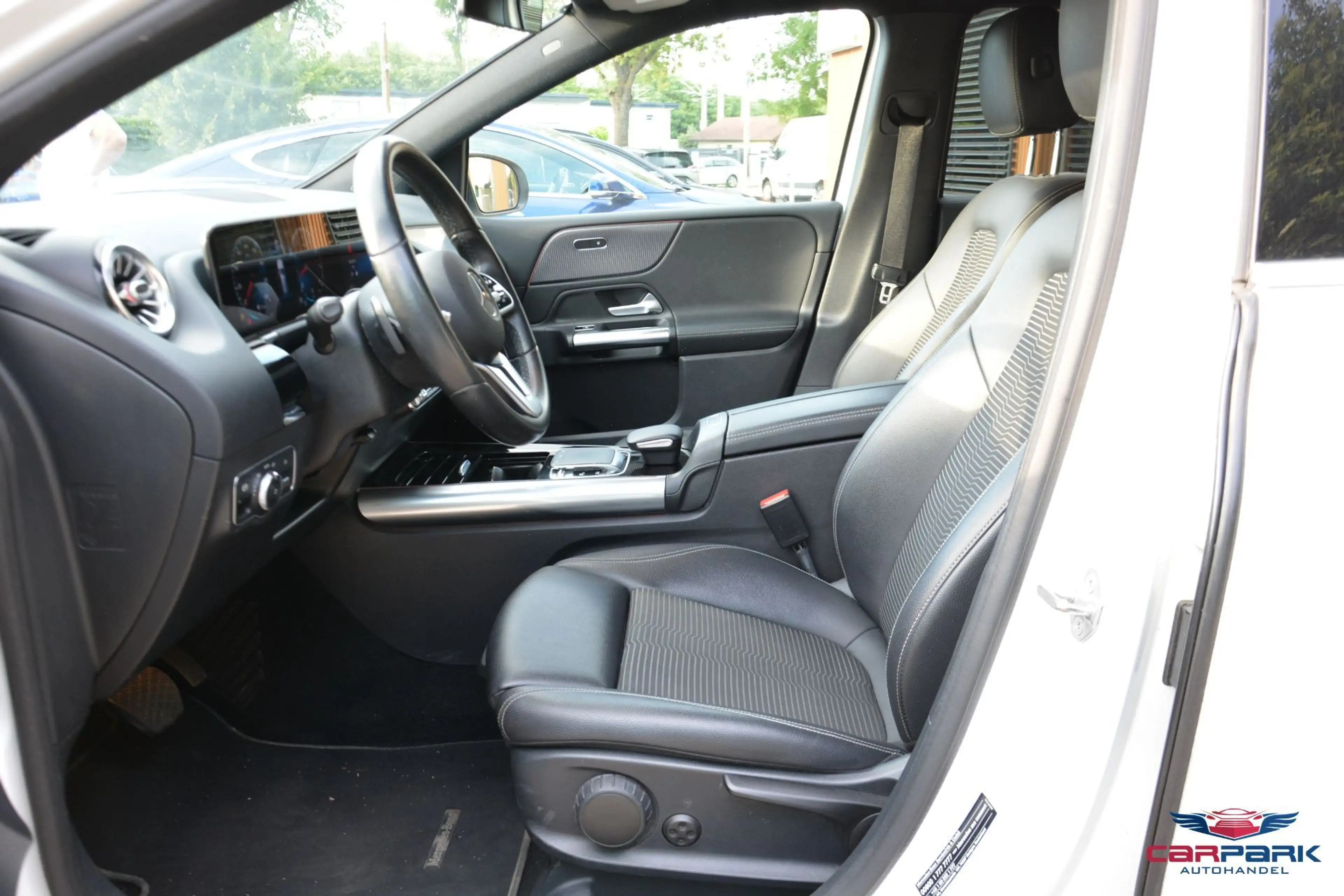 Mercedes-Benz B 220 d 4MATIC Aut. — photo 9
