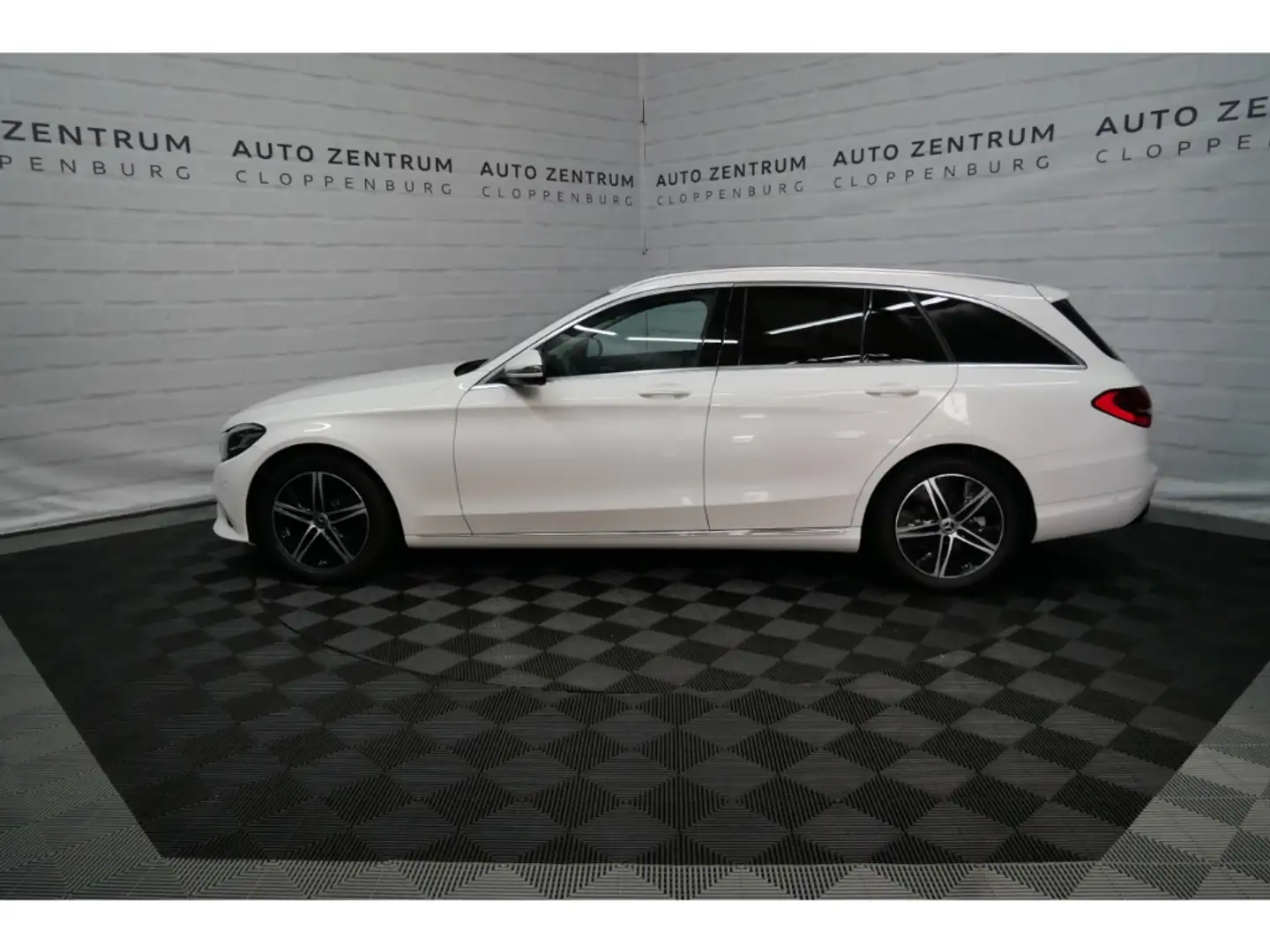 Mercedes-Benz C 220 d T Modell  Avantgarde+LED+Navi+PDC+17'' Weiß - 2