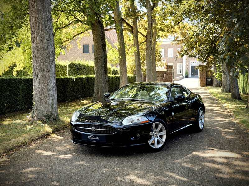 Jaguar XK 4.2 V8 Coupé / ORG.NL / NAP / 100% HISTORIE