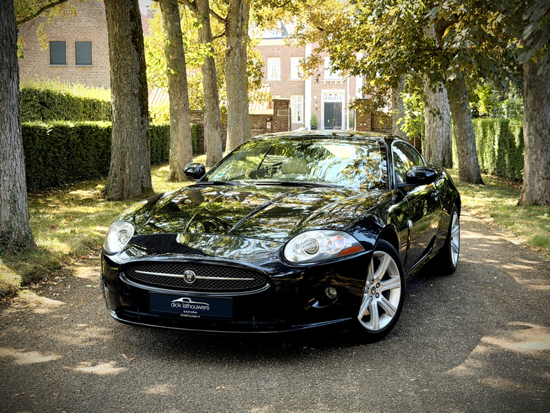 Jaguar XK 4.2 V8 Coupé / ORG.NL / NAP / 100% HISTORIE — photo 35