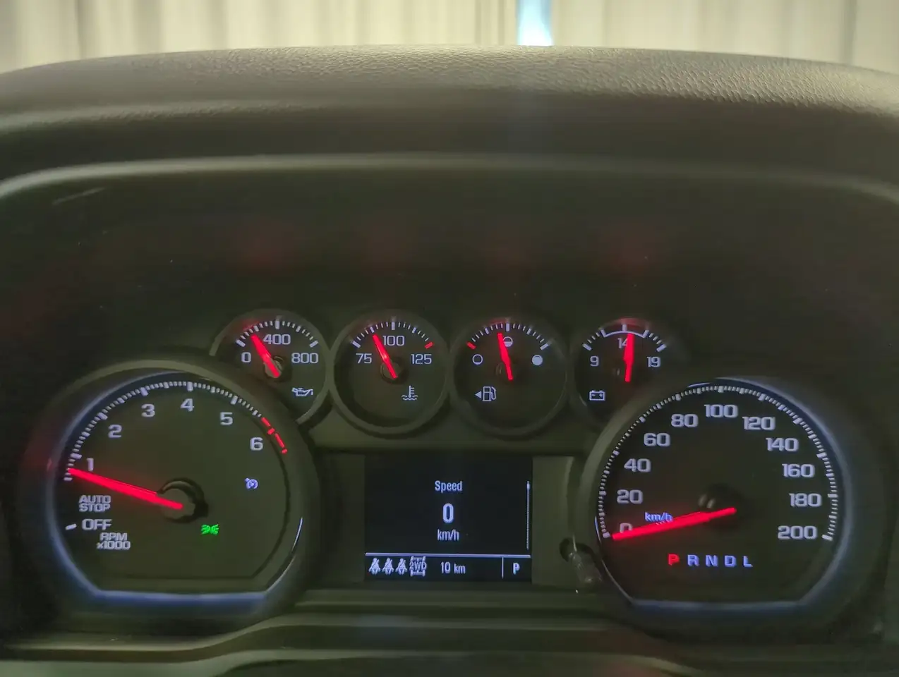 Chevrolet Silverado 1500 снимка Chevrolet Silverado 1500