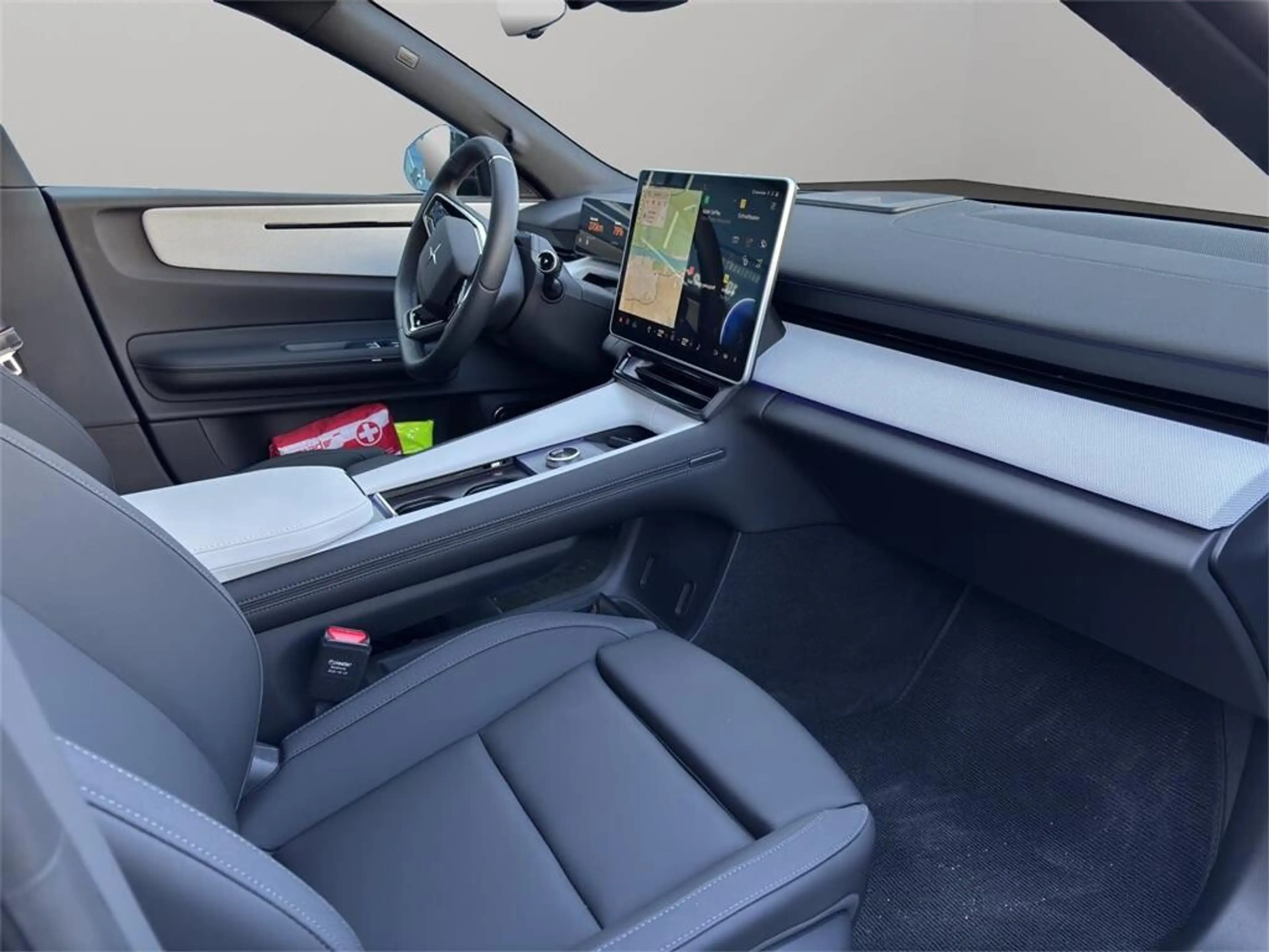 Polestar 4 Long Range 100kWh Single Motor Prime — photo 3