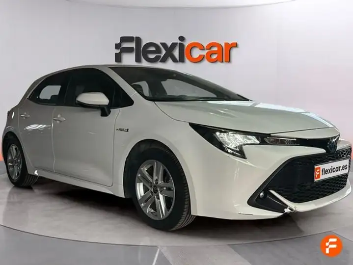 Toyota Auris 2020, foto 8
