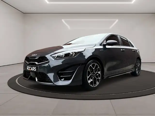 Kia Ceed view 5