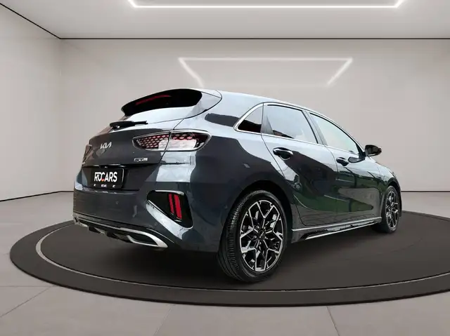 Kia Ceed view 8