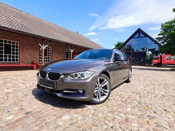 330 d xDrive Aut. Sportline / Panoramadach