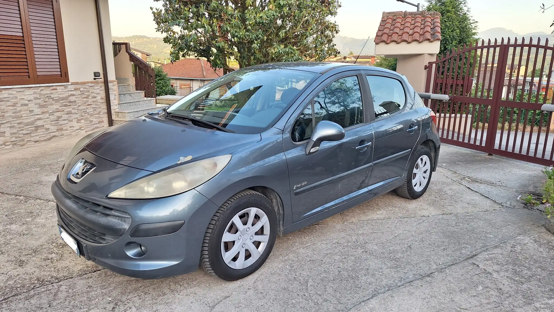 Peugeot 207 5p 1.4 hdi Energie - 2