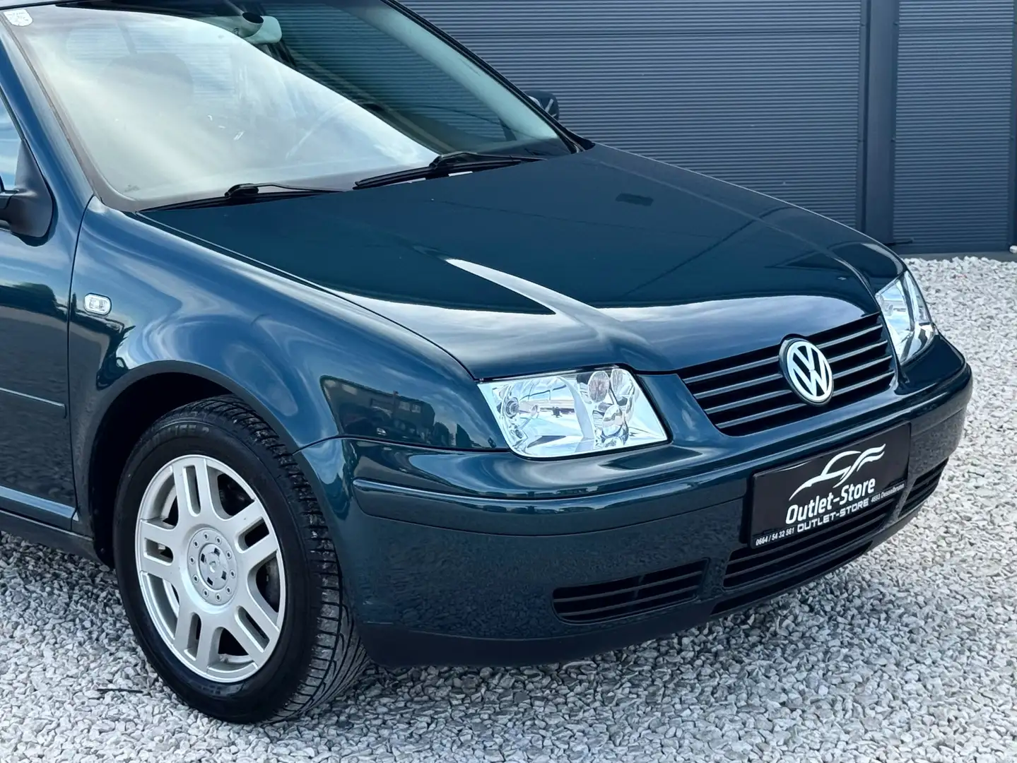 Volkswagen Bora Comfortline Cool*1.Besitz*NUR 49.000KM*Garantie* Grün - 2