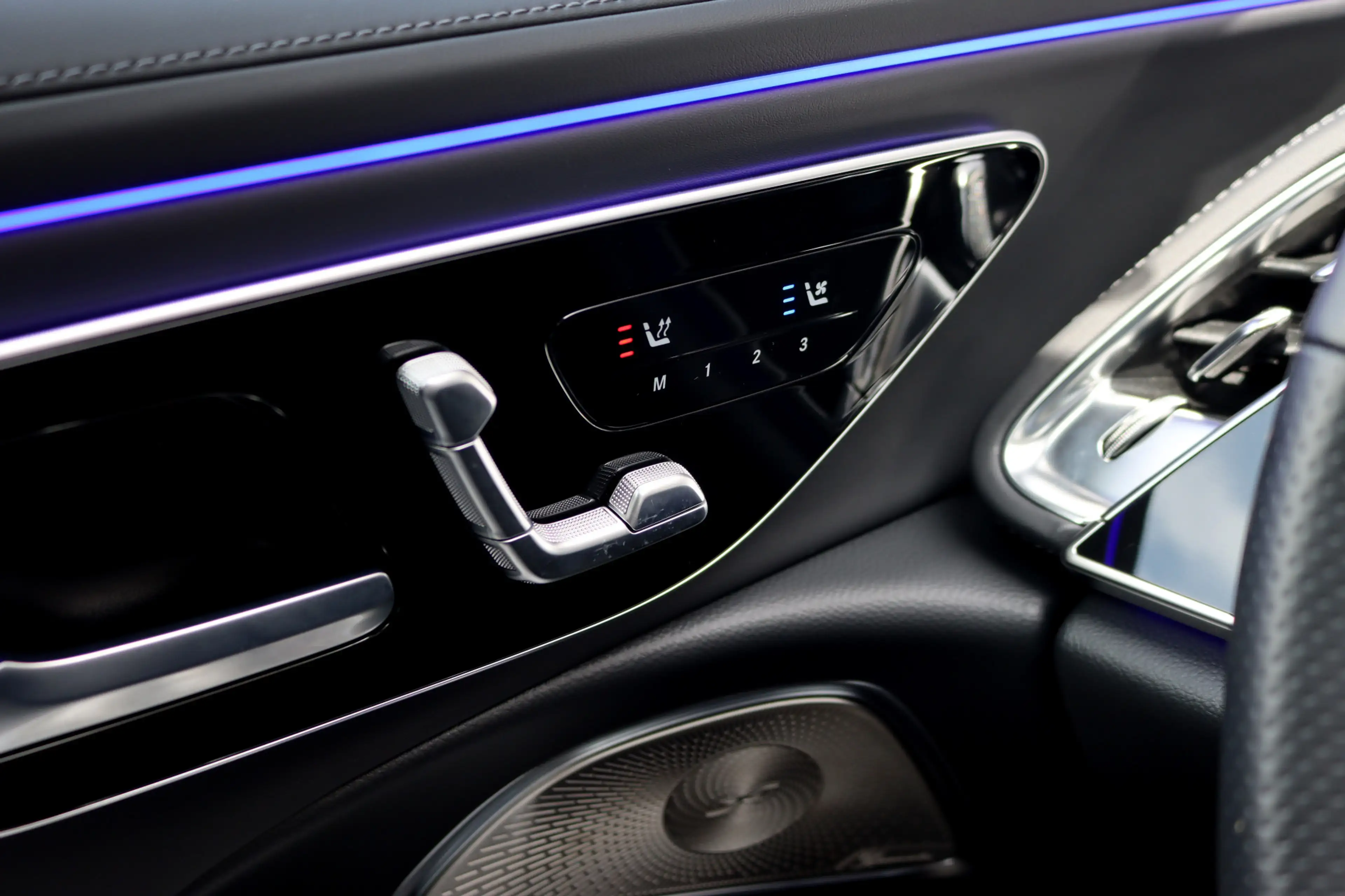 Mercedes-Benz E 450 d 4MATIC AMG Line | Hyperscreen | Luchtvering | Ac — photo 14