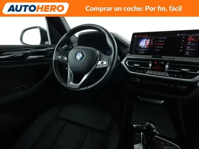 BMW X3 view 14