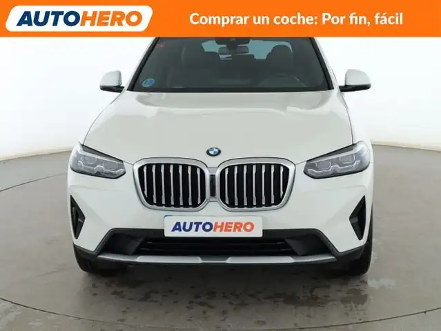 BMW X3 view 9