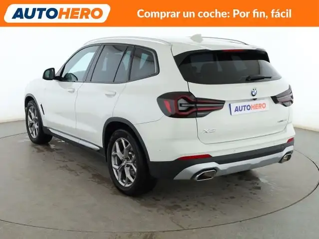 BMW X3 view 4