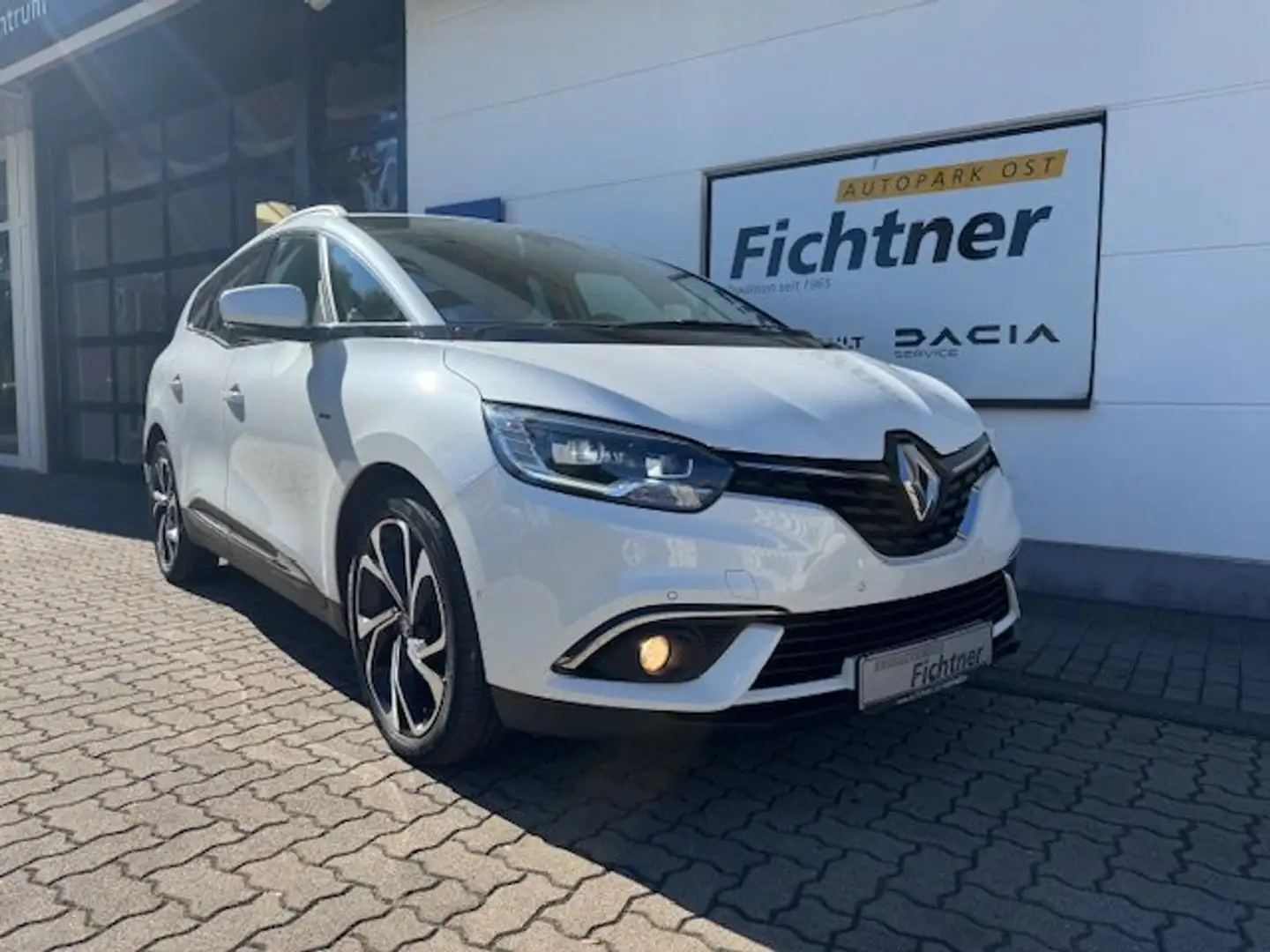 Renault Grand Scenic Grand BOSE Edition dCi 150 Standheizung AHZV Blanc - 1