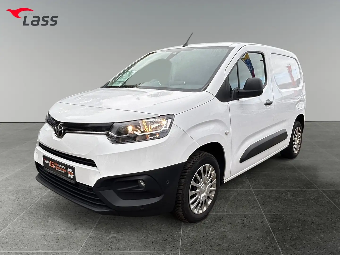 Toyota PROACE CITY 1.5 L1 Meister AHK, GJR, PPS v+h Weiß - 2
