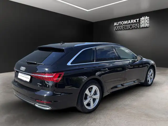 Audi A6 view 6