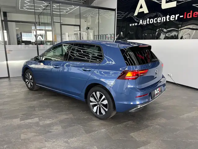 Volkswagen Golf view 5