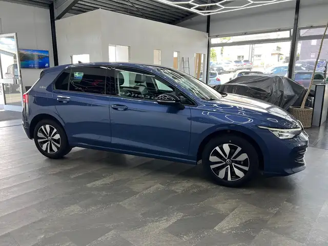 Volkswagen Golf view 8