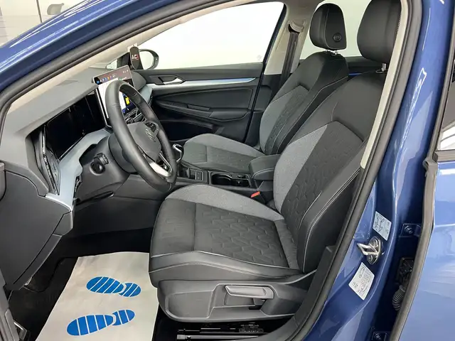 Volkswagen Golf view 13